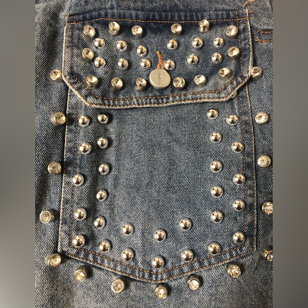 AZALEA  WANG PLAYER APPLIQUÉ RHINESTONE STUDDED DENIM JACKET SIZE  SIZE: LARGE - Picture 6 of 9